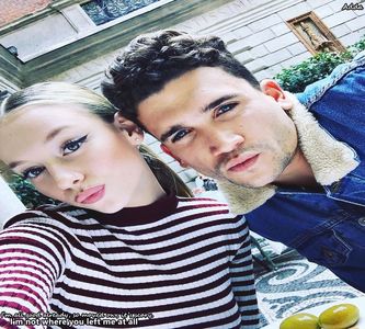 》#Se apleacă spre ea și o sărută scurt pe buze apoi surâde. "Perfect, atunci așa vom face. +; De azi înainte sunt asistenta ta!! Nici să te scarpini singură nu te mai las!!" #Se uită spre doctor și-l întreabă când va fi externată.
