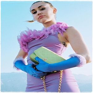 Ce!!!! crezi!!!!!!!!!!!!!!!!!!!!!!!!!!! - nu. !