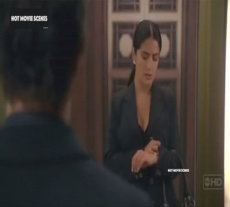 Deoarece Yvonne se știa cu toți angajații din casa lui Oliver, nu i-a fost deloc greu să intre; în casa acestuia. Aceasta se afla în dormitor, încercând să ghicească codul seifului. &quot;Cum adică nu are data nunții noastre..?&quot; pufnește. &quot;Iar face pe nebunul, să cred că nu îi pasă!&qu
