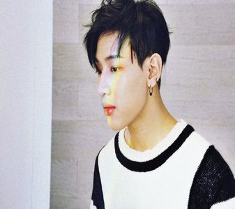 ⋗ Day 61 ⚘ BamBam ⚘ ☾ 02.05.2020