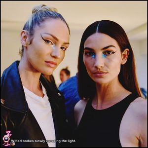 ☇.ᵗʰᵉ̣ṃ̣ẹ̣ṛ̣ṃ̣ạ̣ịḍ❀ƨɘilɟ.ϟ;. Briza ușoară care adia de-a lungul campusului o determină să se ; înfioreze, dar senzația trece rapid și se întoarce la activitatea pe care o desfășura astăzi. Sarea coarda lângă prea bine cunoscutul și frecventatul său loc special din curtea Universității +
