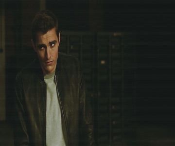 ⛧ℳi̶s̶c̶h̶i̶e̶f̶ ℳa̶n̶a̶g̶e̶d̶  Îi aruncă o privire cu subînțeles Lydiei, căci observase prezența; Fionei, iar prin acea privirea îi spunea să o ignore pur și simplu. ❝Să sperăm că nu atât de repede. Tocmai ce ne-am instalat.❞ Îi răspunse lui Nathan.
