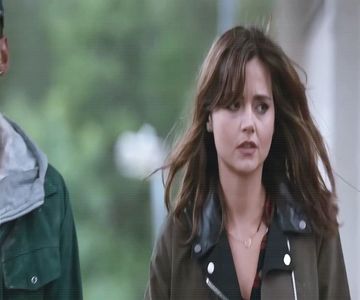 ⛧ℳi̶s̶c̶h̶i̶e̶f̶ ℳa̶n̶a̶g̶e̶d̶ ❝dar aș insulta Raiul.❞ Ia punga și energizantul din mâinile lui, lăs; punga lângă ea și desface energizantul, luând o gură. O observă apoi și pe Rin, zâmbindu-i roșcatei și făcându-i semn cu mâna drept salut.
