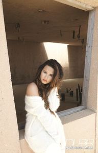 DEMIUNBROKENHQ_(2)