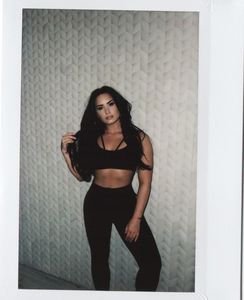 002 (1)
