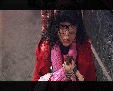 ▌Aude. ▌　― Huh? Ce se întâmplă?