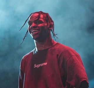 — Capul şi-l întoarce în direcţia şatenei, exprimându-şi din start punctul de vedere. „Shawty, nu; lăsa ca vorbele altora să te influenţeze. Dacă Malik a spus ceva nu înseamnă că are dreptate şi nu înseamnă nici că trebuie să cedezi în faţa lui doar ca să-i hrăneşti ego-ul ăla de animal
