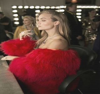 — Astupat, îşi retrage capul din perna propriu-zisă, reluând contactul vizual cu acesta.; „Se pare că mi-a scăpat.” schiţează un zâmbet inofensiv şi cumva vinovat. „Nu ştiu..presupun că atunci când te logodeşti, nu îţi mai zboară gândul la prostii de genul. Adică-”
