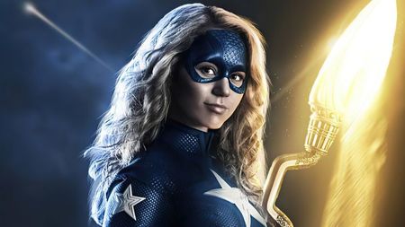 stargirl-brec-bassinger-2020-4k-0g