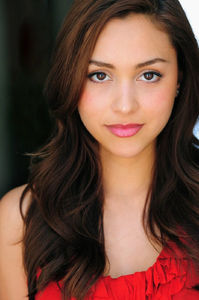 Lindsey Morgan (9)