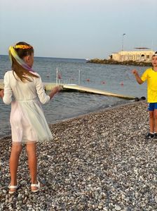 6B4AAB41-F744-4F84-A7EB-9B2D14F5E202