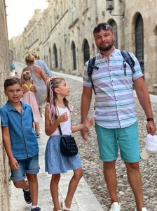 CF93989F-8341-4284-9D78-CDE2FACF0FC0