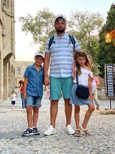 B19096B1-5356-41F0-A7E7-D8A95CA9F160