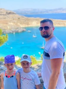 FC686B42-836F-434C-A828-B6DB7E071669