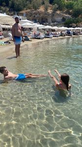 0C504C73-BDC1-41E9-AB37-84D9B0405D3C