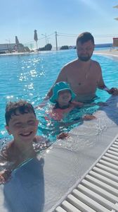 2C0747C9-D0A0-4B44-BFCA-69AE78628A93