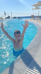 8E95AECC-8DB2-497A-B244-5CCFFE376B3B