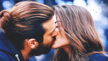 Sanem ve Can