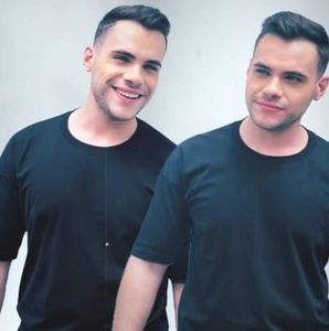 AB991653-336E-4D2A-BF68-90DAA096DB88