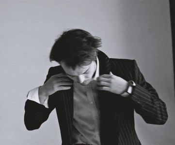 ¹ ∙ͅ●̤̈̇·̣̇　̾ ;˛ „Ha, acum parcă mă și bucur că nu-mi ești discipol. Ai fi fost o rușine! O pată de; culoare neagră pe canvasul alb ce-ntruchipează acest drum spre iluminare! Ai fi adus dezonoarea în cultul meu!” Bate cu pumnul în masă, făcând să tresară salata de vinete din apropiere.
