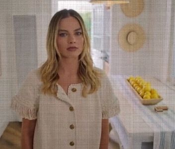 ›εϊз̤٢ ℛ❬ⱸʇᴉsⱺɹɥɔ❭⚘∶ǭṳάṛṭⱿ　ࢱ⋄‹̣̇͘͘͘.; Timpul se diluase. Întrecerea îi anemiase conștiința;; nu-și aminti de câte ori au coborât colina; nu-și aminti scorul jocului. Hihotul ludismului era singurul ce-i răsuna în minte, iar când acesta fu pulverizat de un apel sever se deșteptă; uitase de
