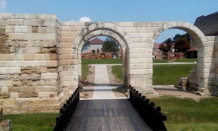 14067857_1257213484290756_4069410340823154049_o_1257213484290756