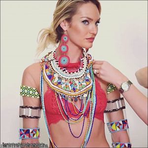 ☇.ᵗʰᵉ̣ṃ̣ẹ̣ṛ̣ṃ̣ạ̣ịḍ❀ƨɘilɟ.ϟ;. "Mă bucur că măcar tu îmi apreciezi munca!" Rupe o bucată; din jumătatea clătitei din care el servise. Se încruntă. "Presupun că nici el nu vrea să fie înțeles cu adevărat." Ridică nonșalant umerii. Îi întâlnește privirea. "Am auzit ușa trântin
