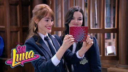 Jazmin, Delfi