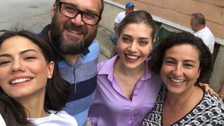 Sanem, Nihat, Leyla, Mevkibe