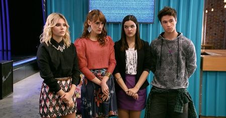 Ambar, Jazmin, Delfi, Simon