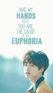 ¹²|》♧◇Euphoria |》♡♤ JungKook ♤♡《|; Take my hands and close you eyes and feel my heart how is shine and you cand see all the sky ! ✔
