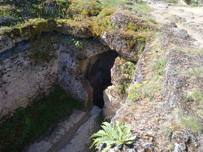 ; Băile romane de la Geoagiu Băi.
