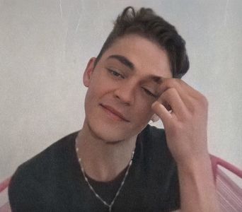 থৣĦғᴛ؟ℬᵉ̶̶ᵃ̶̶ᵘ̶̶ℛᵉ̶ᵍ̶ᵃ̶ʳ̶ᵈ͠ ༈٫ Mda, dacă și tu te dai îndărăt de la vorbele de mai devreme nici; eu nu-ți mai spun.
