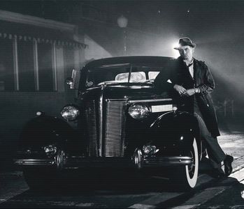 ̷͡︽.　· Cataloghează răspunsul acesteia drept inocent, spontan ieșindu-i un scurt pufnet; printre nări. „Companie da, plăcută rămâne la latitudinea mea, nu crezi?”, întrebarea ce în aparență pare înțepătoare e o simplă exprimare al simțului său al umorului, poate puțin peculiar pentru
