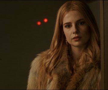 ⌮˒♥˓ Iṇ꒒ục̣y’s⋅⁽ẅöṛdṡ⁾... 　‰ː cu o fixitate de un calm desăvârşit. Numai buzele ei aveau; atunci mişcări imperceptibile. Nu se putea citi nimic pe acest chip ferm pe care o voinţă implacabilă îl ţinea să fie blând. Vocea ei deveni straniu de calmă când începu să vorbească, încet, ca şi
