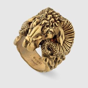 Aron, from Margot. An Aries ring which suits his personality perfectly.