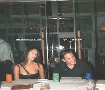 ̷͡︽.　· dramatic, de parcă a doua posibilitatea ar fi fost mai tragică decât prima. Continua; tachinare a lui Gerald față de tânărul Erou nu are la bază origini malițioase, ba chiar dimpotrivă am putea spune; însă nu i-ar fi admis asta niciodată, probabil doar pe patul de moarte. Sau poate
