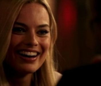 ›εϊз̤٢ ℛ❬ⱸʇᴉsⱺɹɥɔ❭⚘∶ǭṳάṛṭⱿ　ࢱ⋄‹̣̇͘͘͘.; Bufoneria lui, cu toate flexiunile unui candriu, cu acele; mofturi grosiere și mișcări bruște, de hapsân... ei bine, nu o iritase. Șoldurile i se mișcau în scaun, pieptul îi vibra, plin până în gât de desfătare și veselie, mâinile i se plimbau într-un
