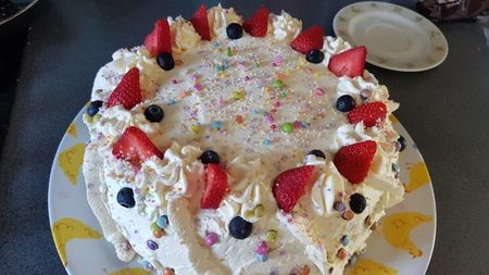 Tort cu fructe