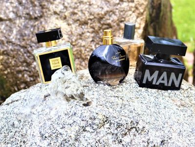 avon parfumuri 9