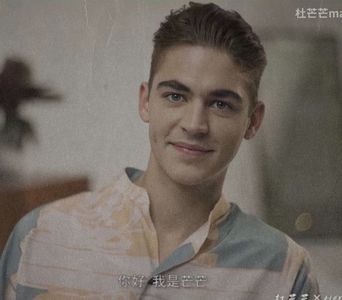 থৣĦғᴛ؟ℬᵉ̶̶ᵃ̶̶ᵘ̶̶ℛᵉ̶ᵍ̶ᵃ̶ʳ̶ᵈ͠ ༈٫ verde candoarea ținutei. Apoi genele tăciune îi coborâră sub; bărbie și strivi țigara înapoi. Răspunse rar, aproape desfăcând în silabe cuvintele. „Hey, Candice.”
