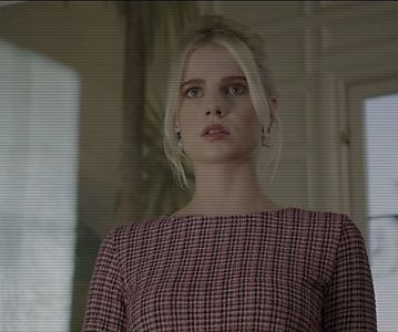 ⌮˒♥˓ Iṇ꒒ục̣y’s⋅⁽ẅöṛdṡ⁾... 　‰ː Ea nu ştie ce să spună. O năpădeşte o mânie mută la adresa; lui, deşi raţiunea îi spune că nu are niciun motiv. ‘Pot spune acelaşi lucru despre tine.’ Chipul ei avea acum cu totul altă expresie, ochii îi erau plini de durere şi ceva ce aducea cu un zâmbet
