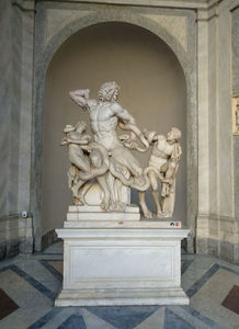 ; Laocoon și fiii săi
Sculptură greacă, sec I î.e.n.
