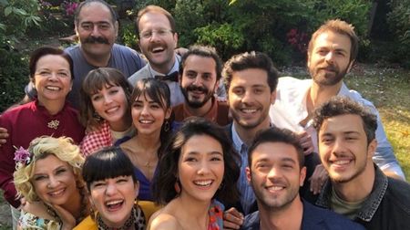 Her yerde sen