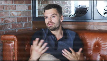 — ❝..oh.. bine, dar.. încă nu știi nimic sigur, nu? Nu prea poți să faci nimic, doar să; continui să vorbești cu ea.❞
