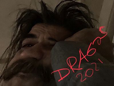 Dragos; E o plictiseala cu Covid- ul asta ce nu s-a vazut
toata lumea trage pe nas si se uita la porno bind o bere proasta alcolizata
