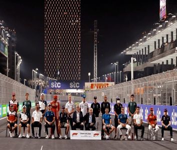 ◊ 7 dec 2021, this is our 2021 grid + FIA president & F1 CEO ◊