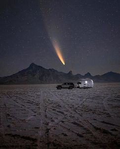 Comet Neowise, Salt Lake City, Utah; 2020
poza preluata de pe net
