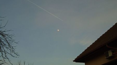 ... Luna in crestere in Leu; 15 mart. 2022
