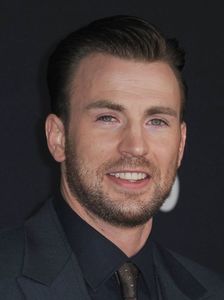 Chris Evans - Gemeni 13 June ✔